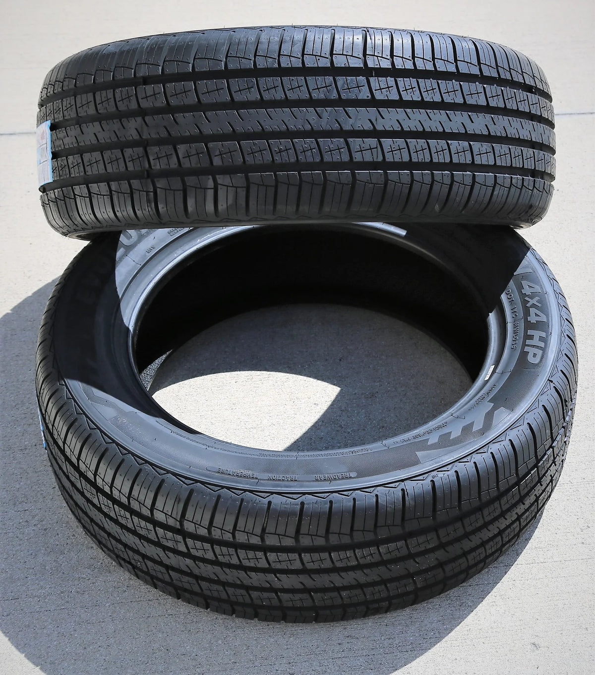 245/55R19 103V 4X4 HP Tire U219758