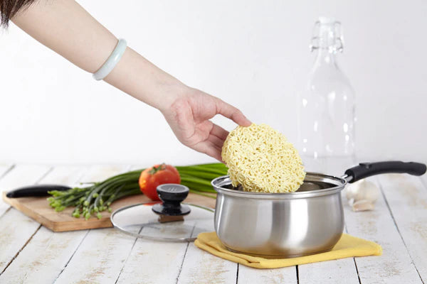 Stainless-Steel Sauce Pan with Glass Lid 16cm U8494