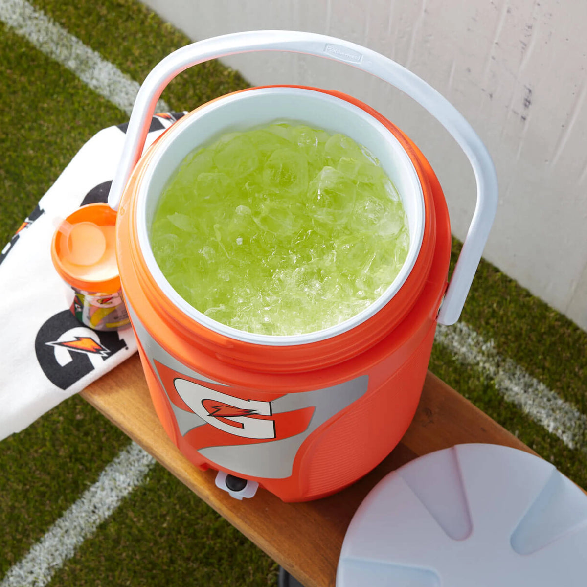 3 Gallon Insulated Beverage Cooler Y743564
