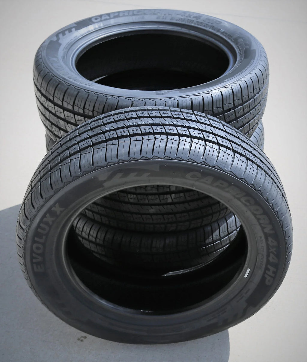 245/55R19 103V 4X4 HP Tire U219758